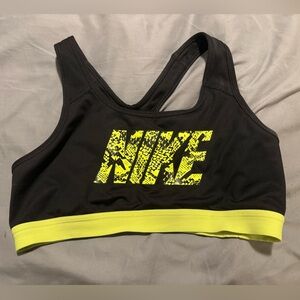 ❤️ Nike swoosh light support non padded sports bra